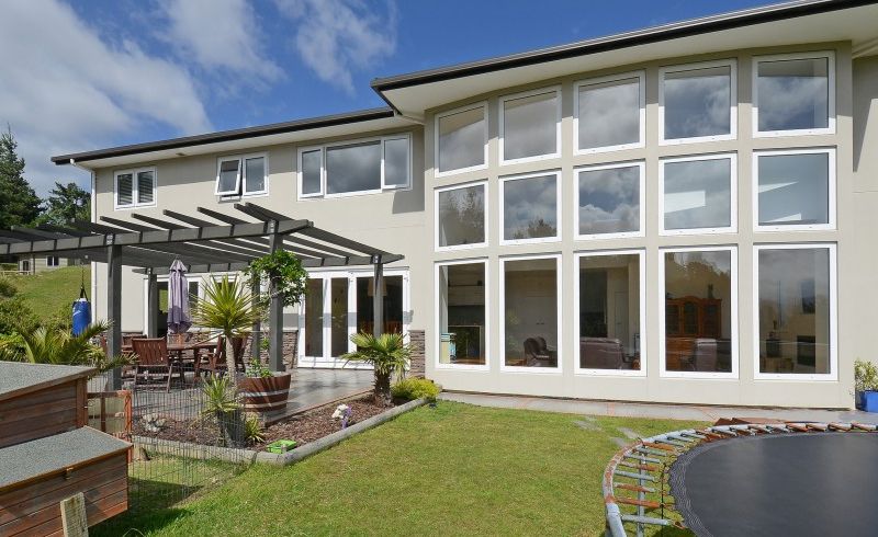  at 6 Streets Way, Timberlea, Upper Hutt