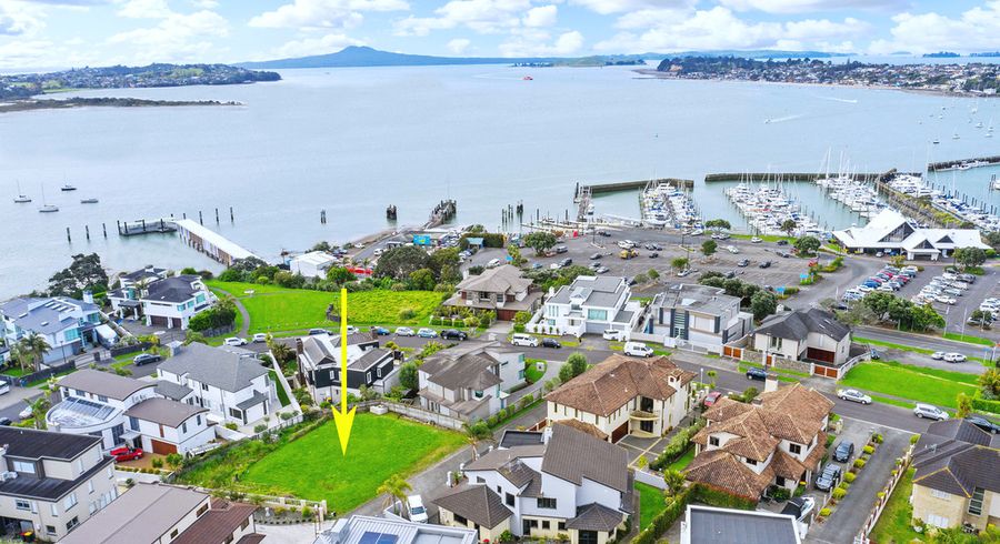  at 41 Compass Way, HALF MOON BAY, AUCKLAND