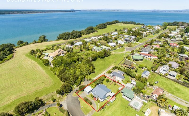  at 6 STANLEY STREET, Tahawai, Kauri Point