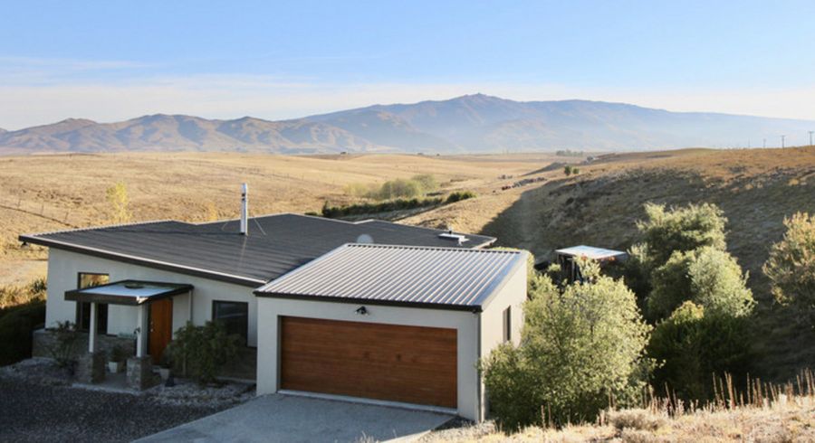  at 133 Mcarthur Road, Springvale