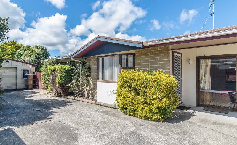  at 1/100 Hillcrest Road, Raumati Beach, Paraparaumu