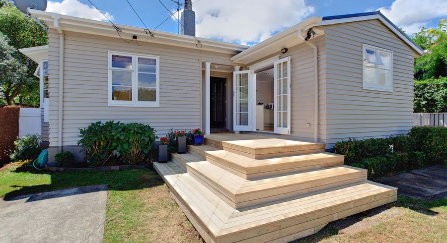  at 2 Pegler Avenue, Epsom, Auckland
