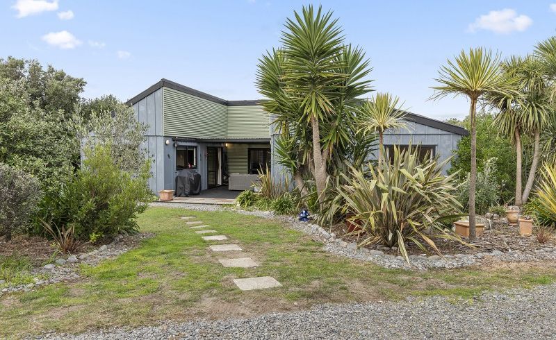  at 13 Sylvia Way, Te Horo Beach