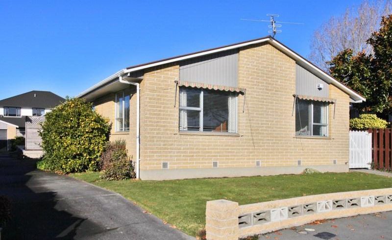  at 1/5 Archdall Place, Avonhead, Christchurch