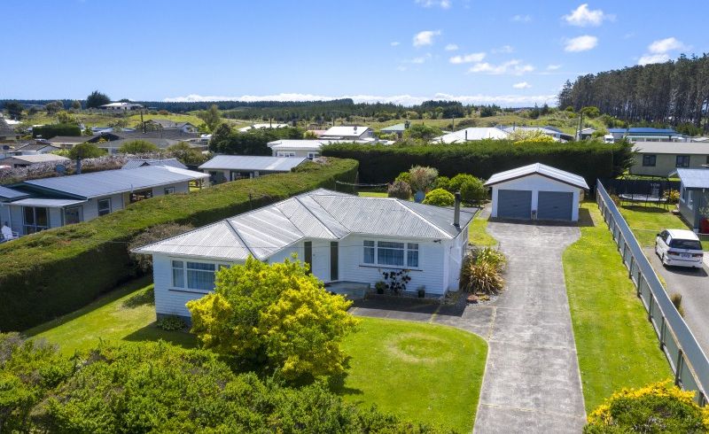  at 43 Edinburgh Terrace, Foxton Beach, Foxton