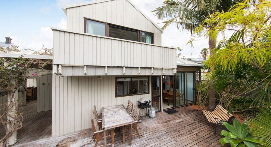  at 1/58 Sarsfield Street, Herne Bay, Auckland