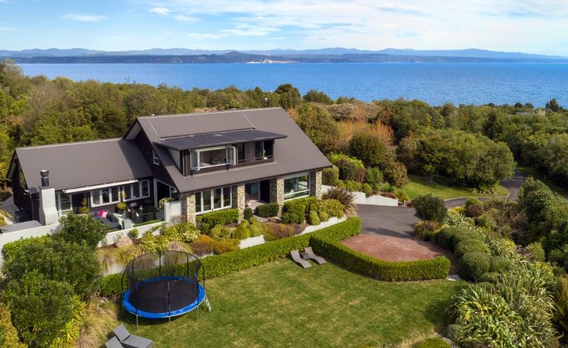 at 25 Whakamoenga Point, Acacia Bay, Taupō