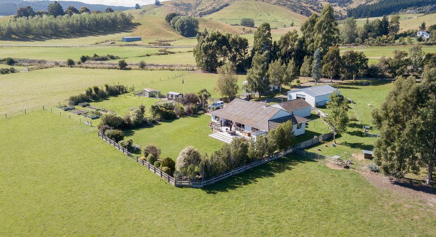  at 24 Surrey Bay Road, Waihola