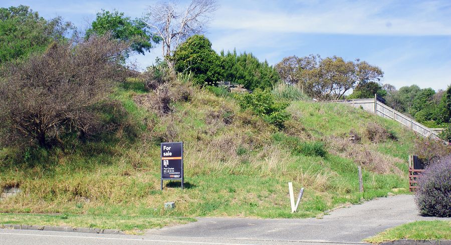  at 12 Weggery Drive, Waikanae Beach, Waikanae