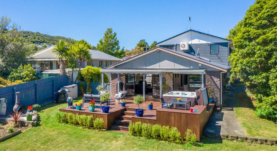  at 25 Roband Crescent, Brown Owl, Upper Hutt