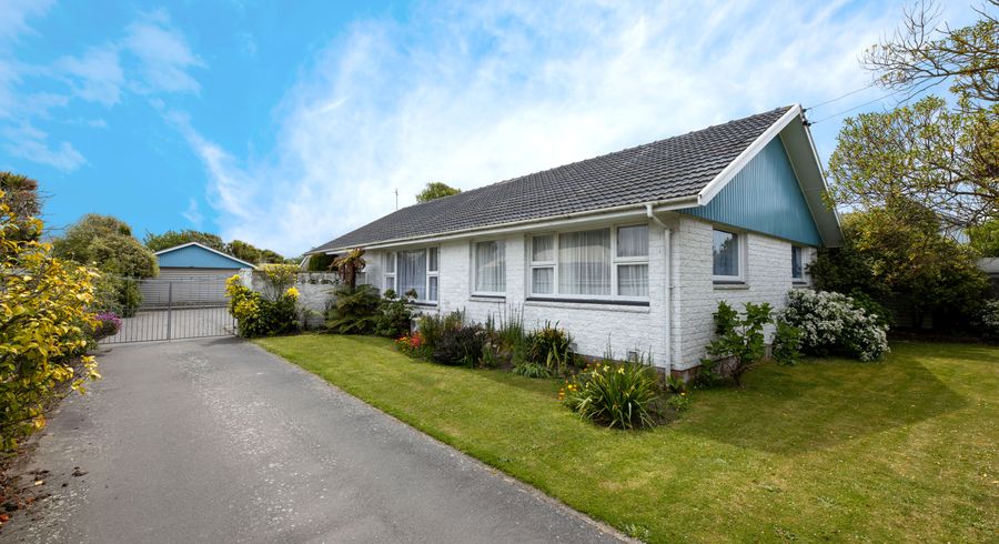  at 4 Falcon Street, New Brighton, Christchurch