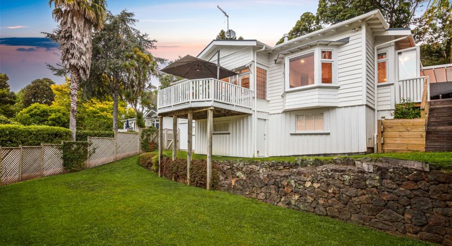  at 5 Landscape Road, Mount Eden, Auckland