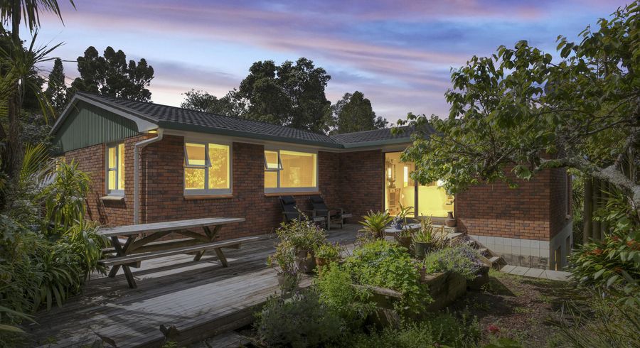  at 75 Tanekaha Road, Titirangi, Auckland