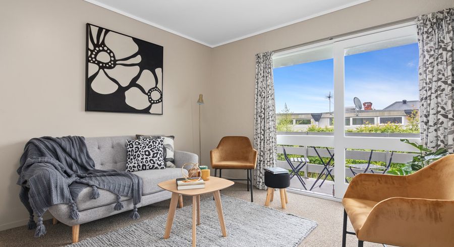  at 6/60 Grange Road, Mount Eden, Auckland
