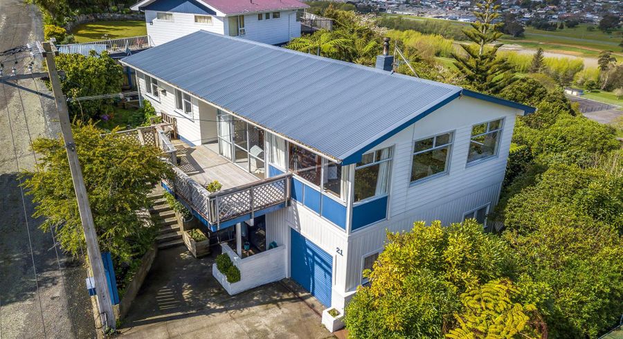  at 21 Vista Grove, Kelson, Lower Hutt