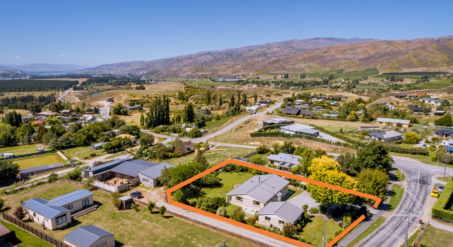  at 6 Hall Road, Bannockburn