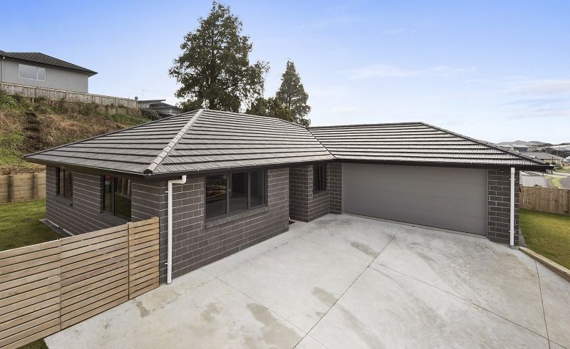  at 8 Ella Place, Grandview Heights, Hamilton