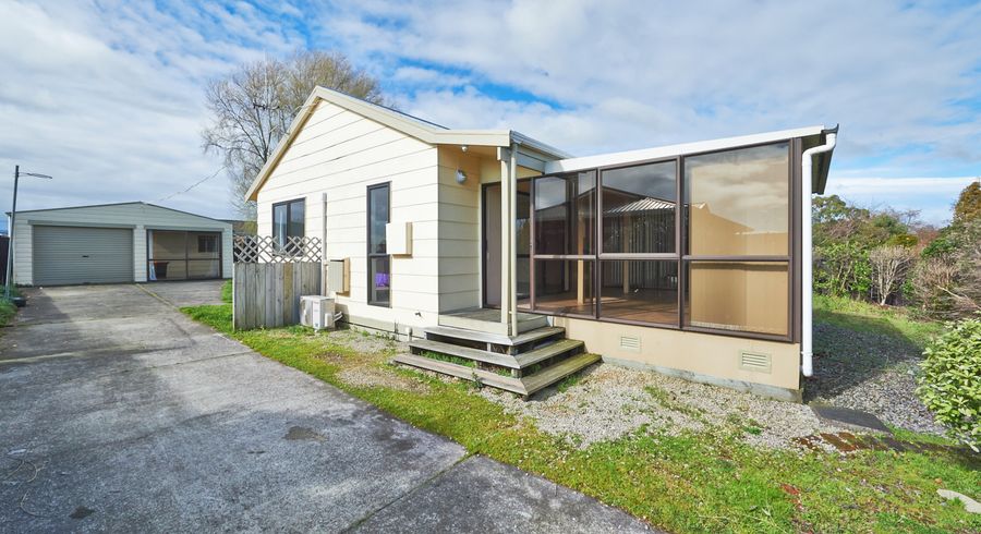 at 12 Gladys Place, Kelvin Grove, Palmerston North