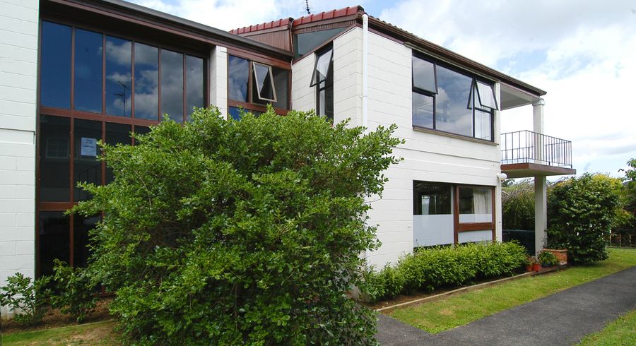  at 2/27 Speight Road, Kohimarama, Auckland
