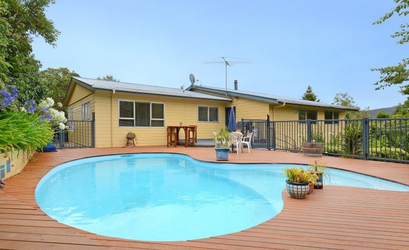  at 6 Chichester Drive, Pinehaven, Upper Hutt