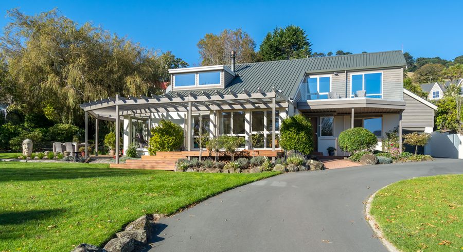  at 433 Portobello Road, Macandrew Bay, Dunedin