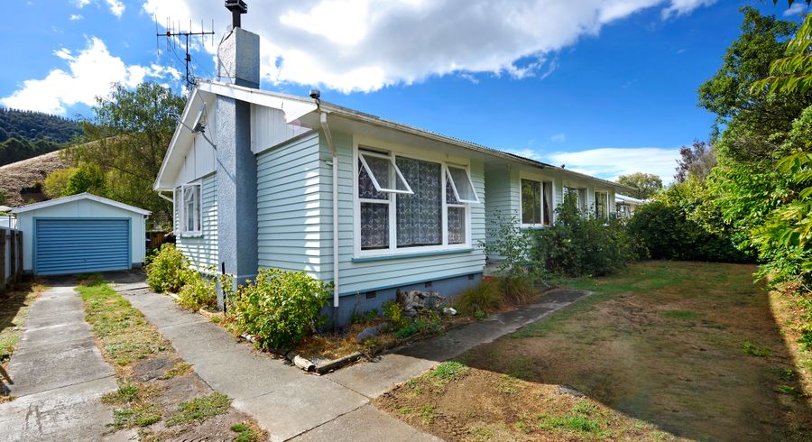  at 12 Kowhai Street, Tapawera