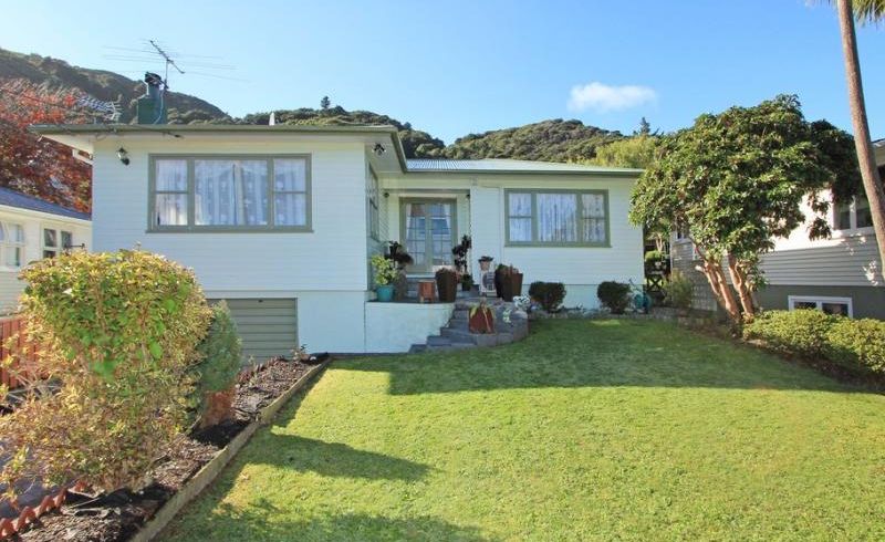  at 10 Isabel Grove, Wainuiomata, Lower Hutt