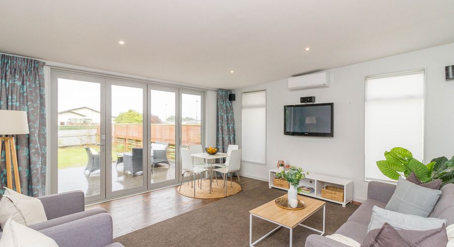  at 6 Bouverie Street, Petone, Lower Hutt