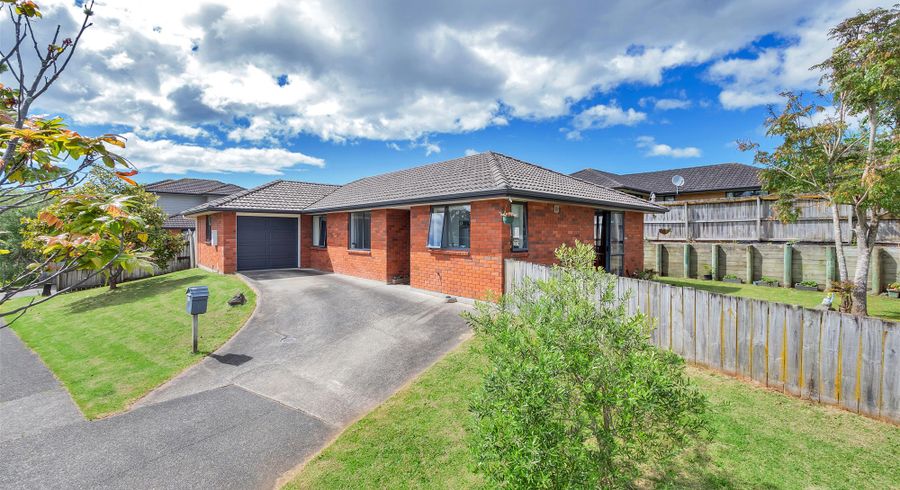  at 20 Misty Valley Drive, Henderson, Auckland