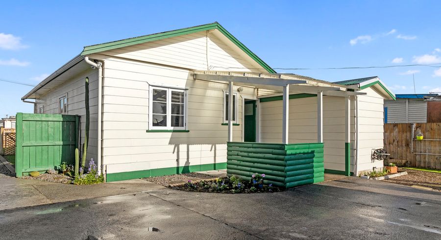  at 28 Smith Street, Frankton, Hamilton