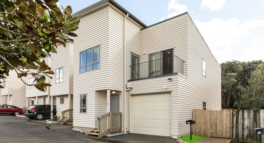  at 16 Chapel Road, Flat Bush, Auckland