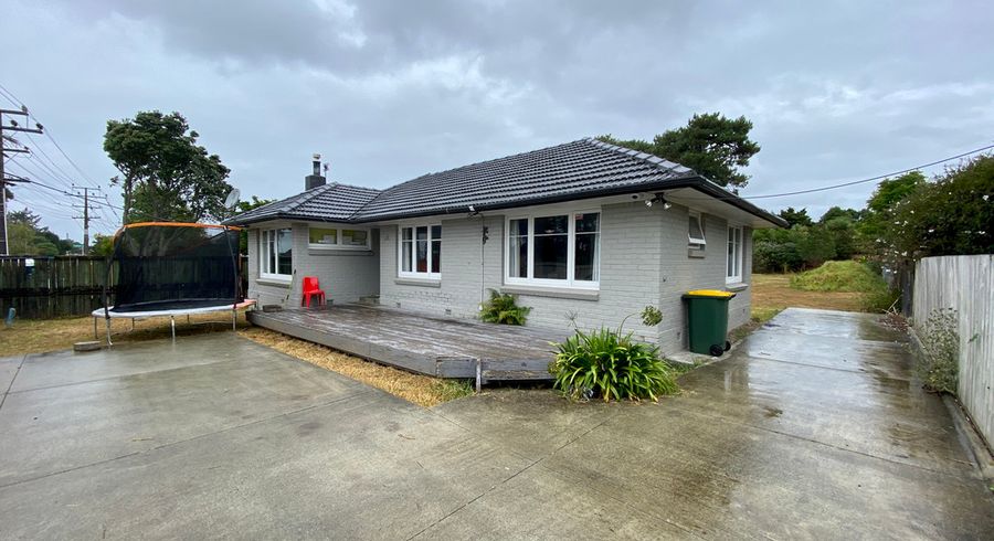  at 520 Swanson Road, Ranui, Auckland