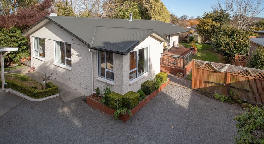  at 393 Sawyers Arms Road, Harewood, Christchurch
