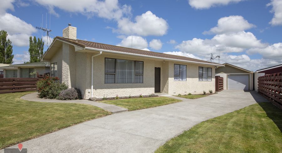  at 37 Humphries Place, Awapuni, Palmerston North