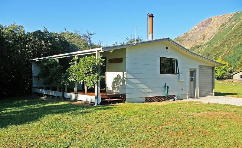  at 117 Wakamarina Road, Canvastown