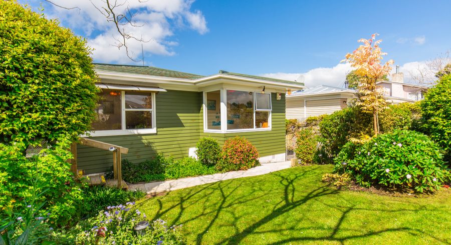  at 87 Lauderdale Road, Birkdale, Auckland