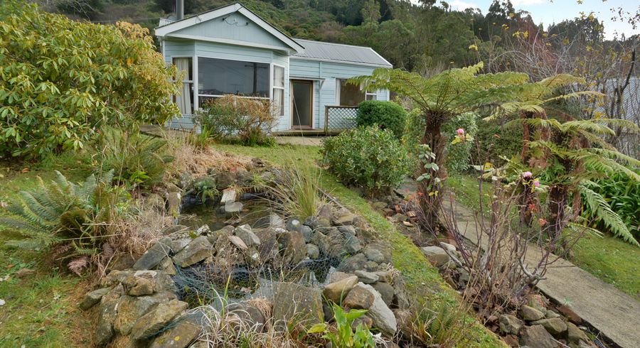  at 2 Henry Street, Careys Bay, Port Chalmers