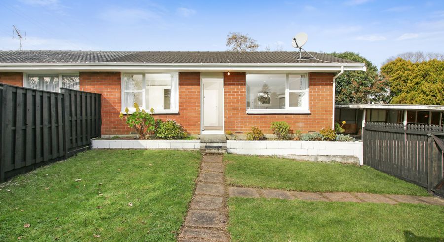  at 1/9 Lavas Place, Mount Wellington, Auckland