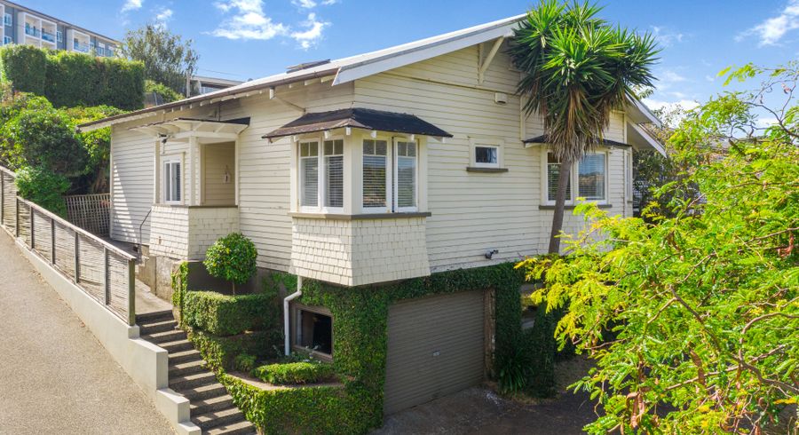  at 31 Hillsborough Road, Hillsborough, Auckland