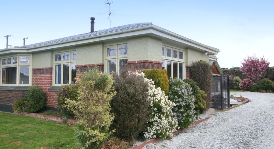  at 696 North Road, Lorneville, Invercargill