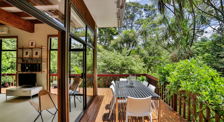  at 32 Titirangi Beach Road, Titirangi, Auckland