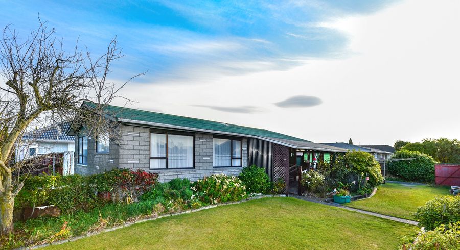  at 32 Bermuda Drive, Hornby, Christchurch