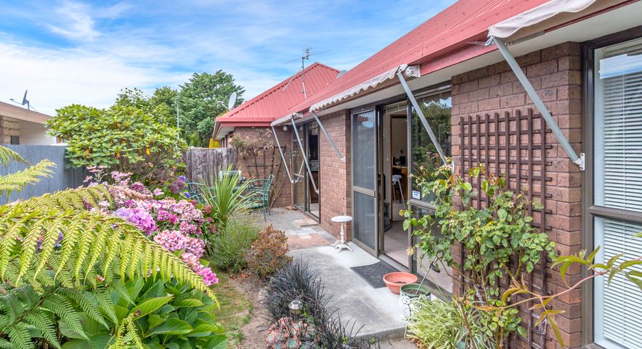  at 2/49 Division Street, Riccarton, Christchurch