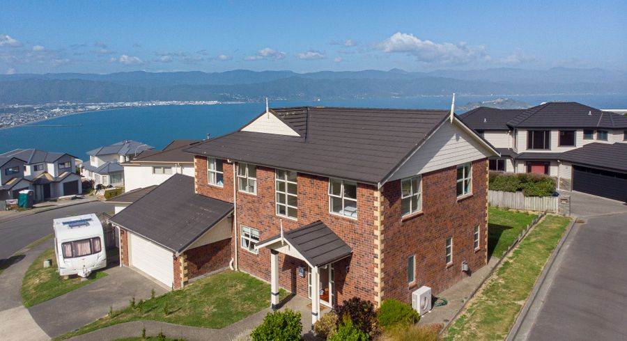  at 24 Tamworth Crescent, Newlands, Wellington