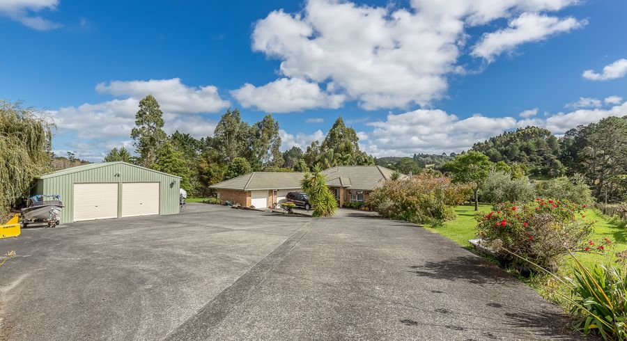  at 248 Paremoremo Road, Lucas Heights, Auckland