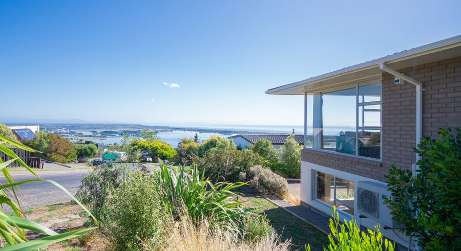  at 1/173 Soleares Avenue, Mount Pleasant, Christchurch