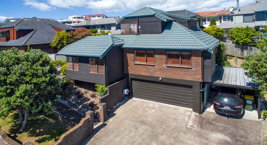  at 2/2 Basilton Close, Bucklands Beach, Auckland