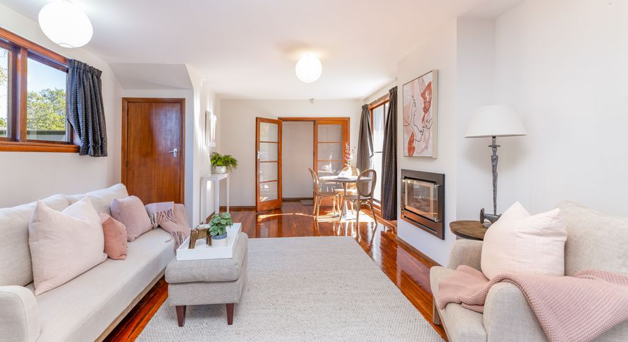 at 2/208 Bealey Avenue, Christchurch Central, Christchurch