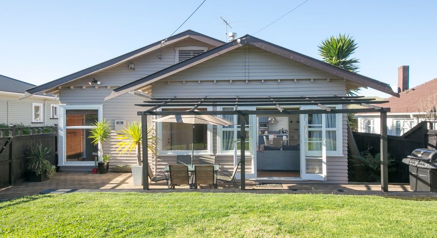  at 7 Curzon Street, Onehunga, Auckland