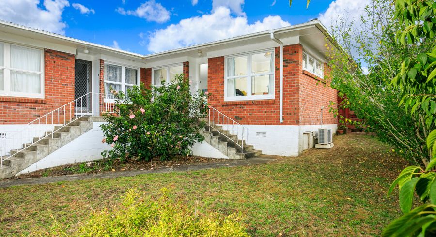  at 4/21 Evelyn Place, Hillcrest, Auckland